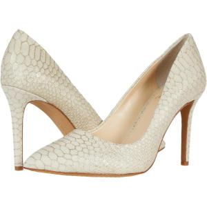 Vince Camuto Womens Savilla(Beige)