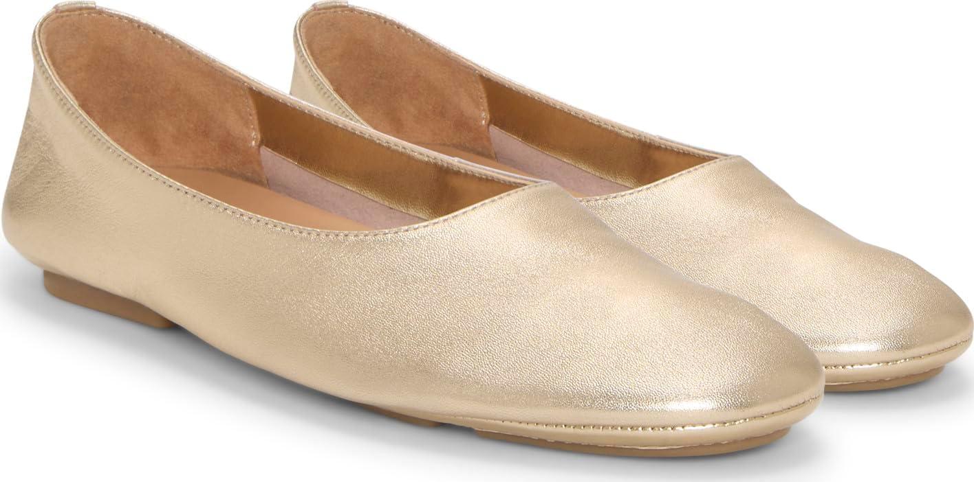 imageVince Camuto Womens CatishaEgyptian Gold Leather