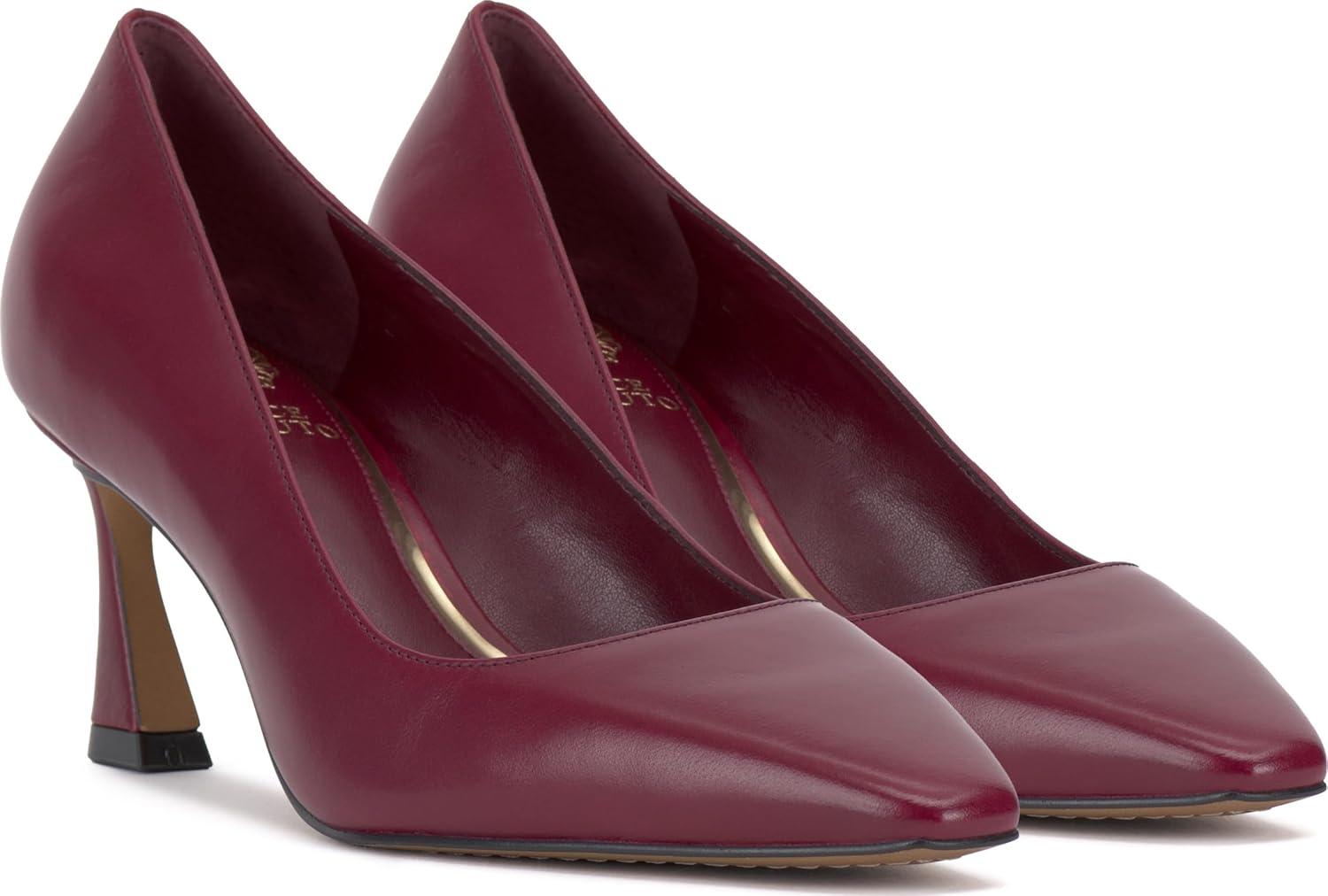 imageVince Camuto Womens SabrilyChianti