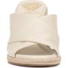Vince Camuto womens Fisella(Creamy White Leather)