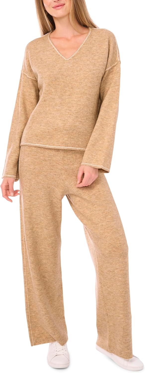 image:imageVince Camuto Womens Contrast Top Stitch Sweatpant with DrawstringLatte Heather